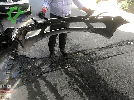 Mercedes-Benz E Ön Tampon çıkma parça