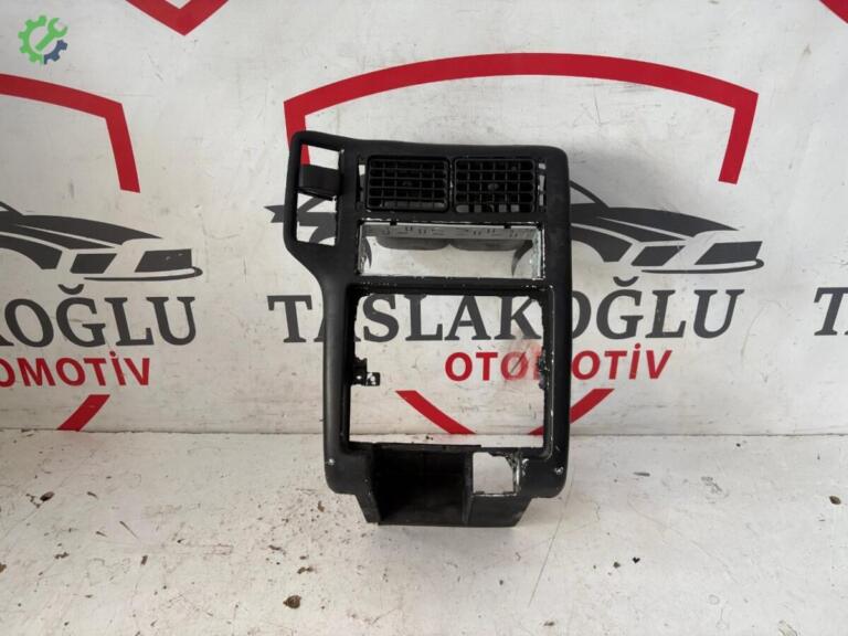 Seat Cordoba Kalorifer Izgarası çıkma parça