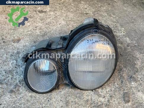 Mercedes-Benz E Serisi Sol Ön Far çıkma parça