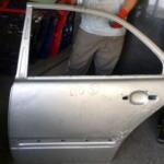 210 SOL ARKA KAPI MERCEDES ORJİNAL ÇIKMA PARÇA