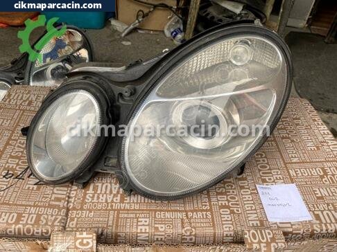 Mercedes-Benz E Serisi Sol Ön Far çıkma parça