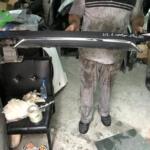 212 E SERİSİ ARKA TAMPON SPOYLERİ MERCEDES ORJİNAL ÇIKMA