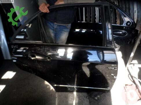 Mercedes-Benz E Serisi Sağ Arka Kapı çıkma parça