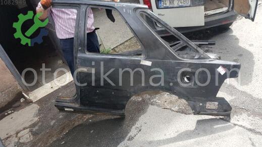 Rover 220 Arka Çamurluk çıkma parça