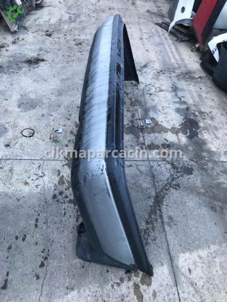 Nissan Sunny Arka Tampon 1994-199 çıkma parça
