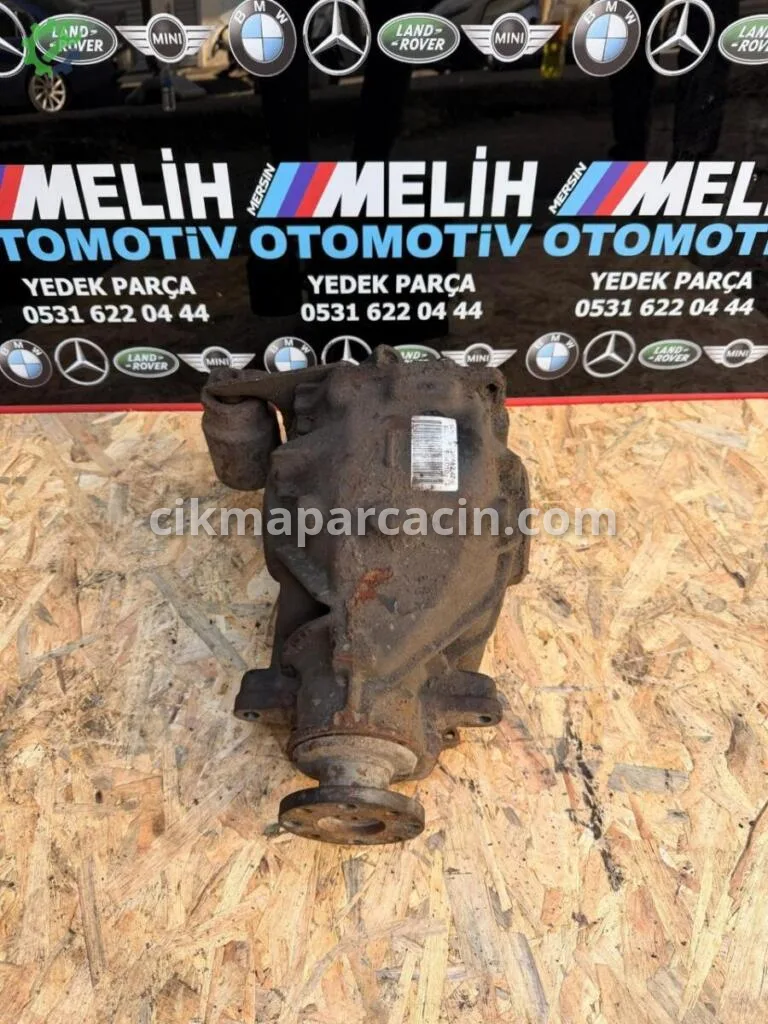 BMW 3 Serisi Arka Defransiyel çıkma parça