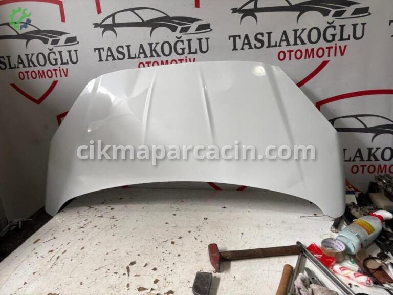 Ford Tourneo Courier Ön Kaput çıkma parça