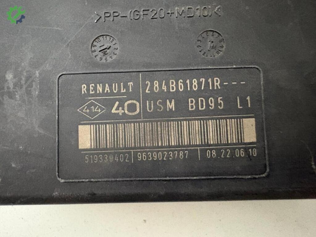 Renault Megane Sigorta Kutusu 284B6187R çıkma parça