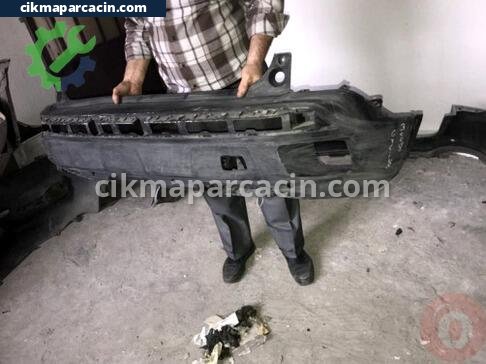 Peugeot 3008 Arka Tampon çıkma parça