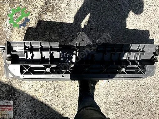 Peugeot 3008 Bagaj çıkma parça