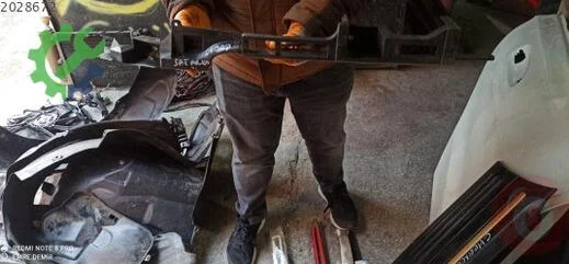 Peugeot 307 Tampon Braketi çıkma parça