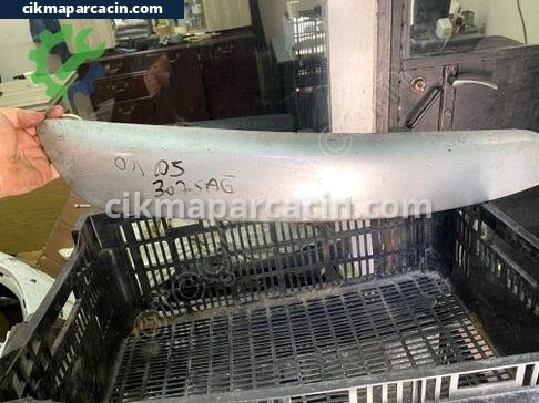 Peugeot 307 Tampon Izgara Çıtası çıkma parça