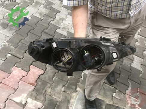 Peugeot 307 Sol Ön Far çıkma parça