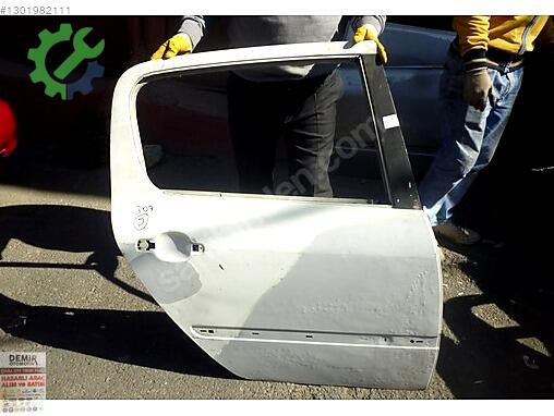 Peugeot 307 Arka Kapı çıkma parça