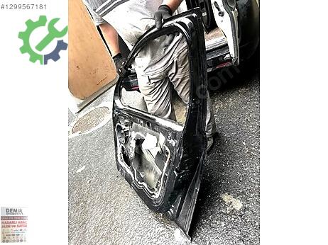Peugeot 308 Sağ Ön Kapı çıkma parça