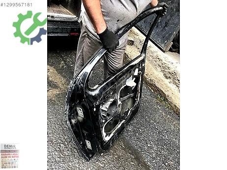 Peugeot 308 Sağ Ön Kapı çıkma parça