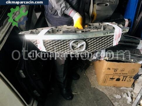 Mazda 323 Panjur çıkma parça