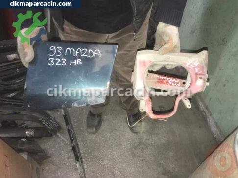 Mazda 323 Sol Ön Far çıkma parça