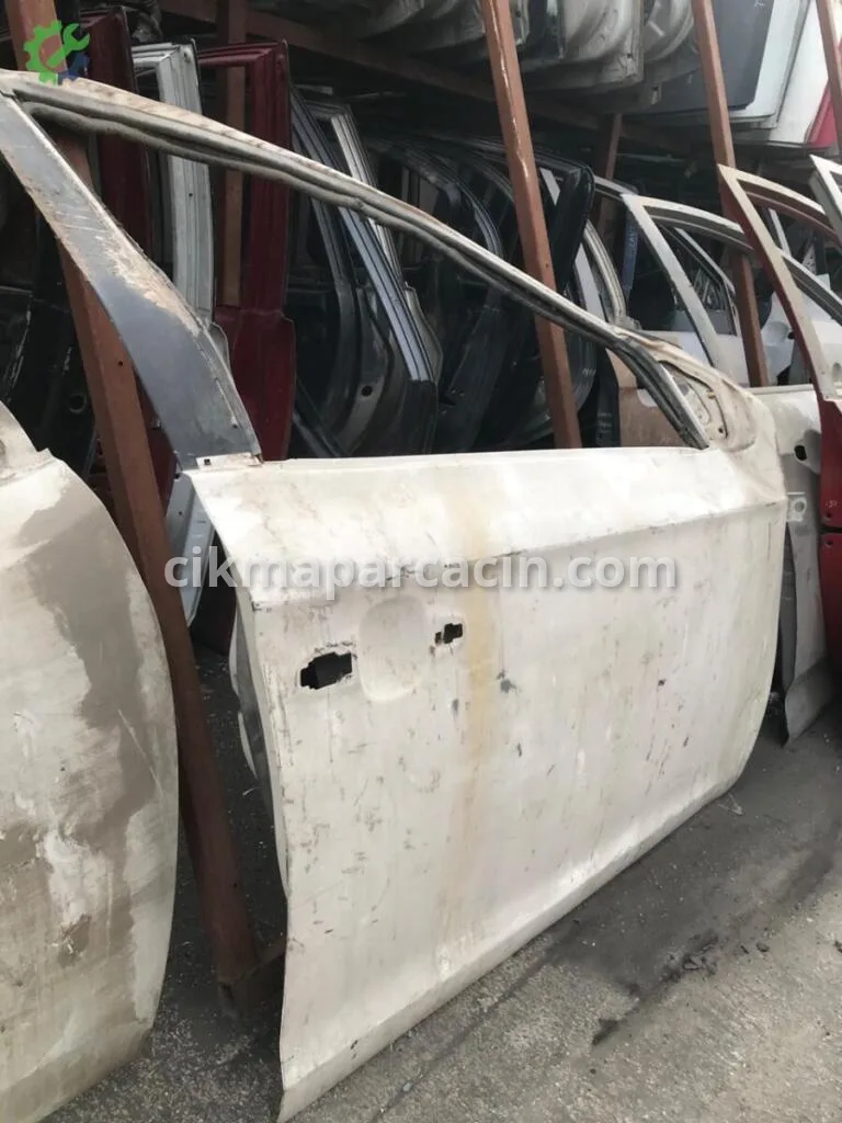 Hyundai i20 Sağ Ön Kapı 760041J000 çıkma parça