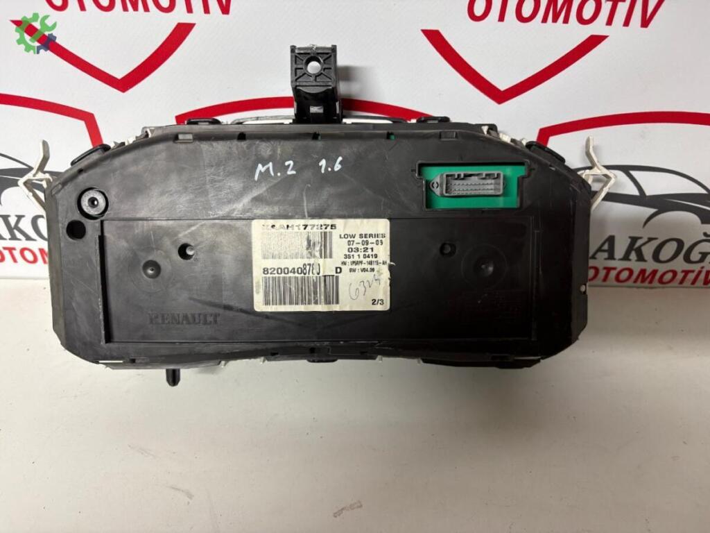 Renault Megane Gösterge Paneli 8200408780 çıkma parça