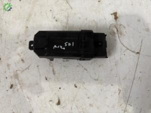 RENAULT MEGANE 2 SOL ARKA KAPI CAM MOTOR BEYNİ