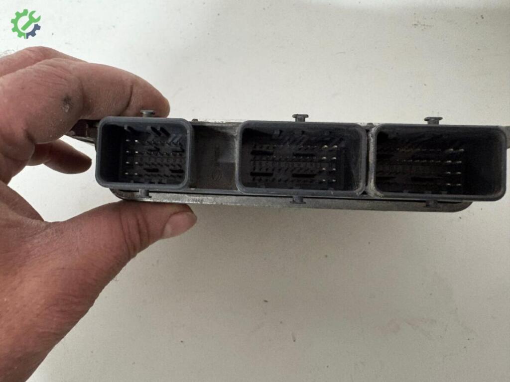 Renault Megane Motor Beyni 8200321263 çıkma parça