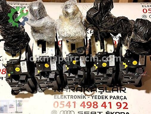 Volkswagen Passat Vites Mekanizması 3AB713023A çıkma parça