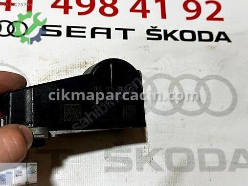Volkswagen Passat Direksiyon Kolon Kilidi 3C0905861F çıkma parça