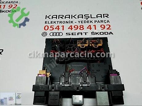 Volkswagen VW CC Konfor Beyni 3C8937049D çıkma parça