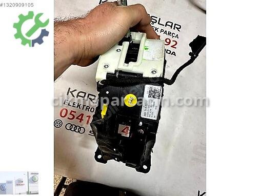 Volkswagen Passat Vites Mekanizması 3Q1713023F çıkma parça