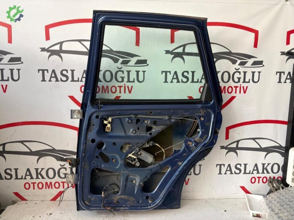 Seat Cordoba Sağ Arka Kapı çıkma parça