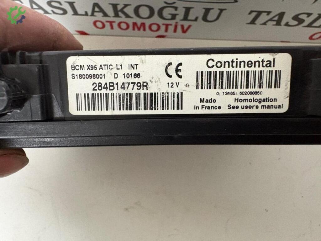 Renault Megane UCH Beyni 284B14779R çıkma parça