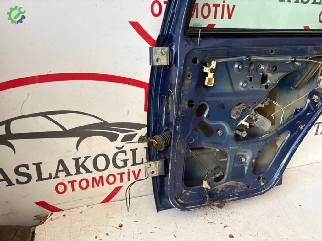 Seat Cordoba Sağ Arka Kapı çıkma parça