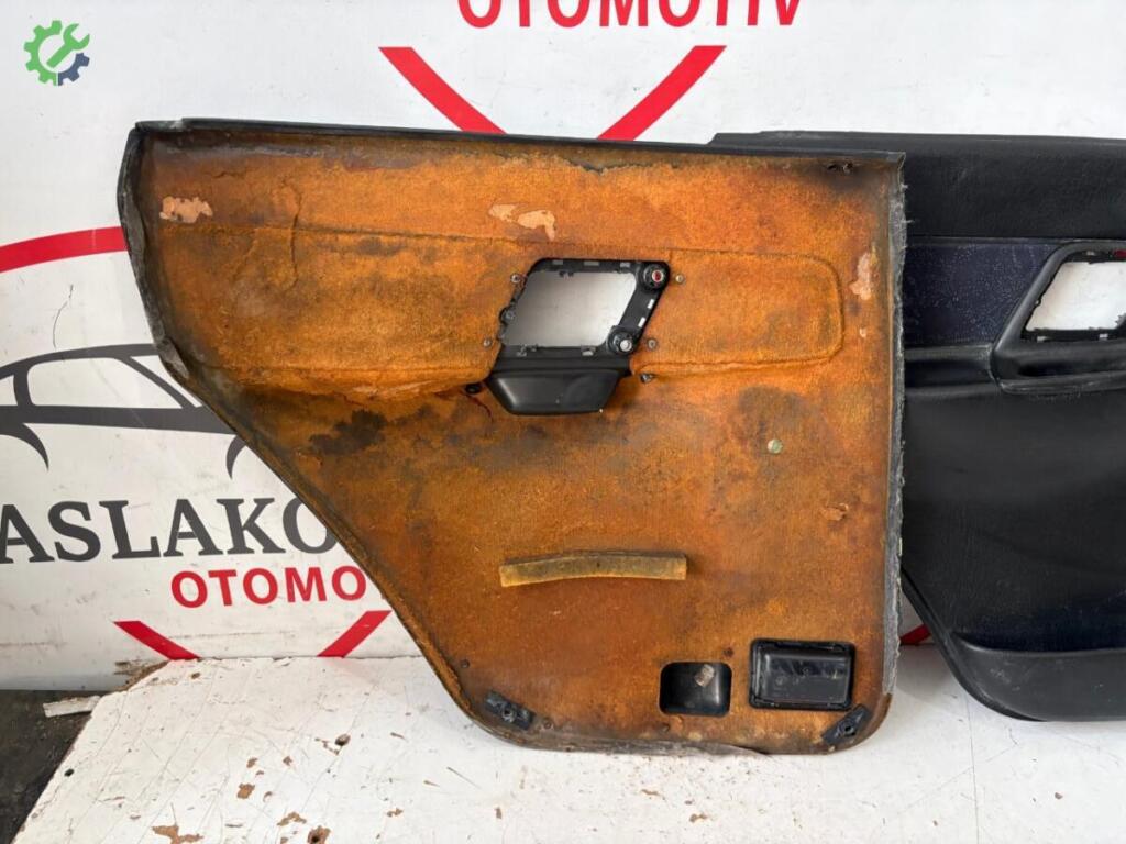 Seat Cordoba Sol Arka Kapı çıkma parça