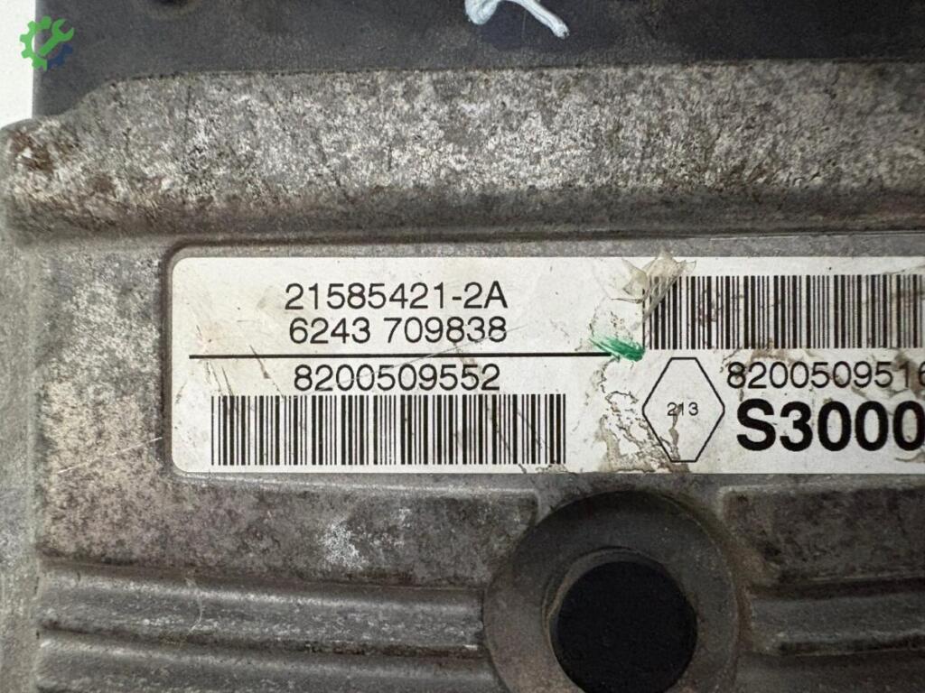 Renault Megane Motor Beyni 8200509552 çıkma parça