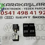 Volkswagen Passat Röle çıkma parça - KARAKAŞLAR YEDEK PARÇA Konya