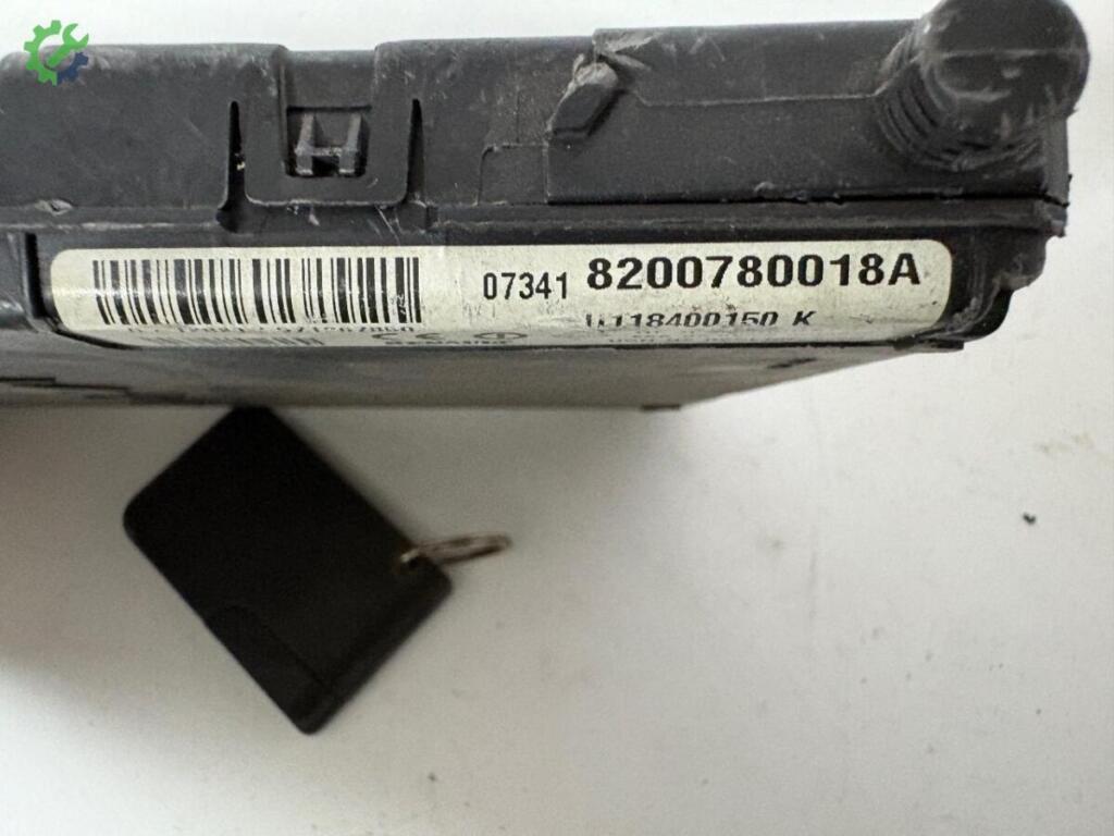 Renault Megane UCH Beyni 8200780018A çıkma parça