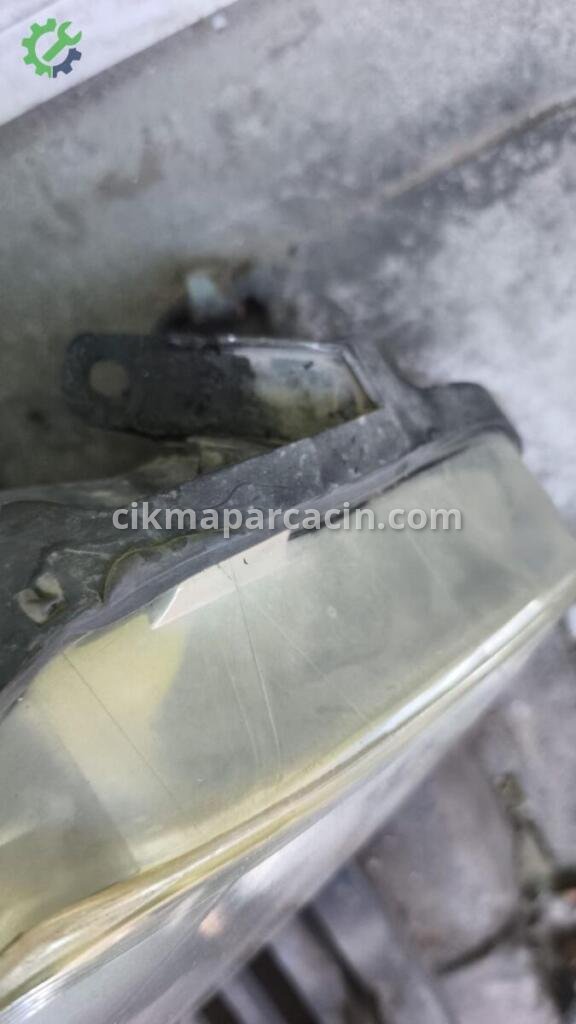 Opel Corsa Far çıkma parça