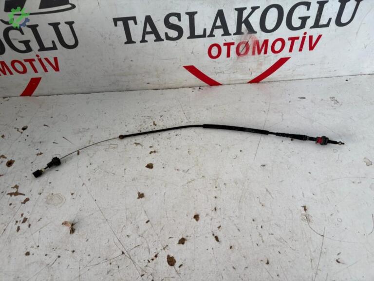 Seat Cordoba Gaz Teli çıkma parça