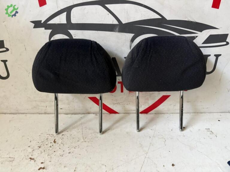 Seat Cordoba Ön Koltuk Başlığı çıkma parça