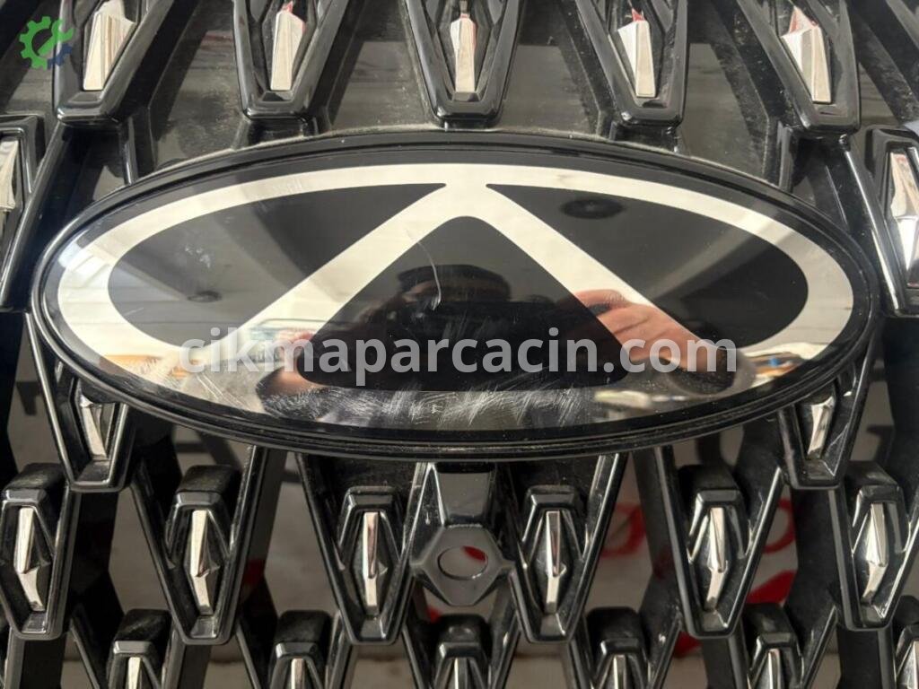 Chery Tiggo Ön Panjur 602007423AA çıkma parça