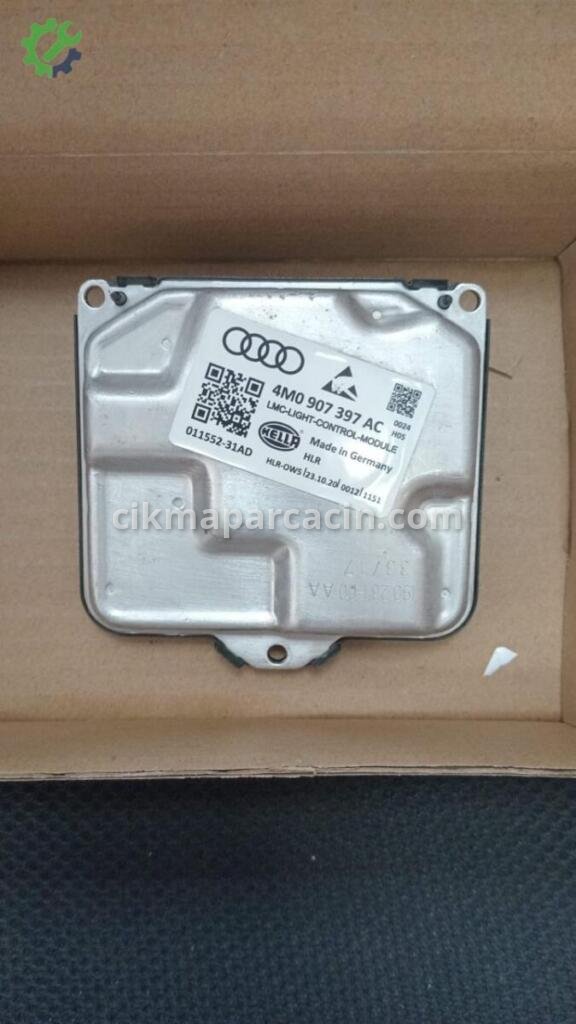 Audi A4 Far Beyni çıkma parça
