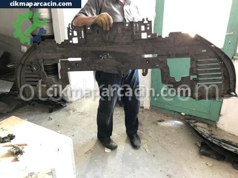 Peugeot 508 Ön Tampon çıkma parça