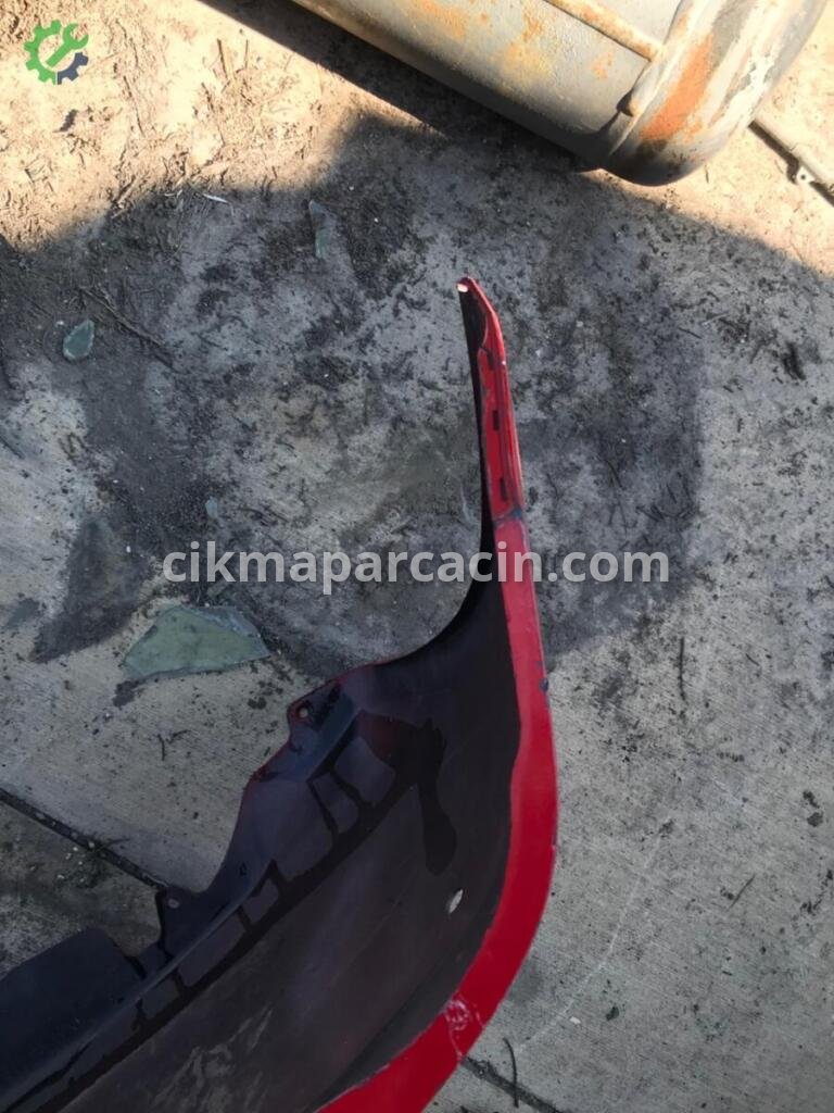 Toyota Yaris Arka Tampon çıkma parça