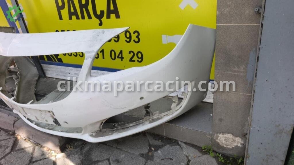 Opel Insignia Ön Tampon çıkma parça