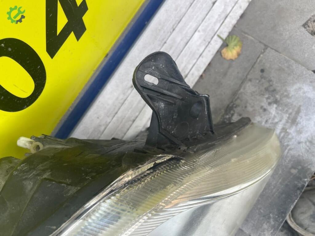 Opel Meriva Far çıkma parça
