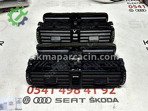 Volkswagen Jetta Panjur 5C6819728 çıkma parça