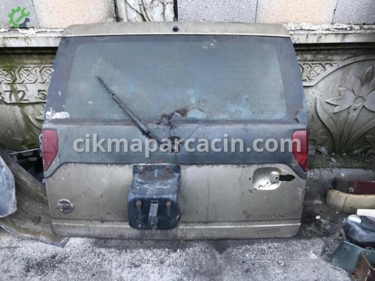 Nissan Terrano Bagaj Kapağı çıkma parça
