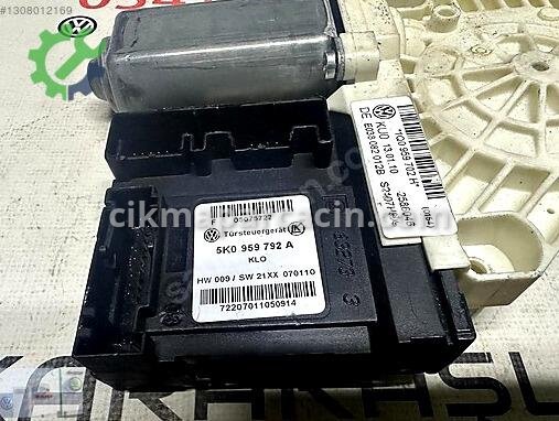 Volkswagen Scirocco Beyni 5K0959792A çıkma parça