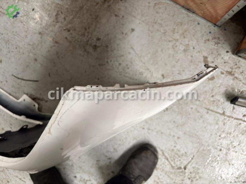 Toyota Corolla Ön Tampon çıkma parça